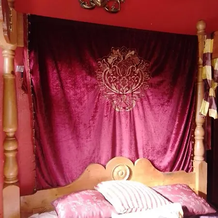 Guest house Caspians Boutique