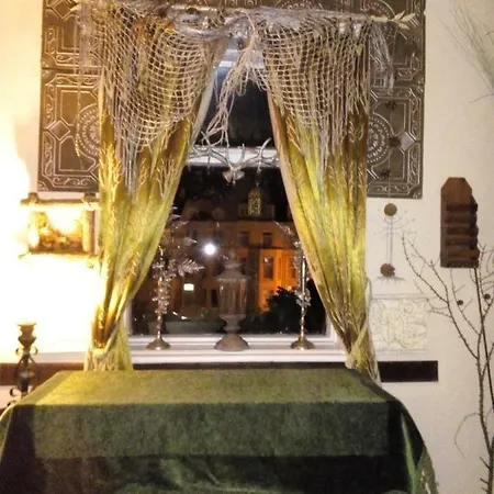 بيت ضيافة Caspians Boutique *